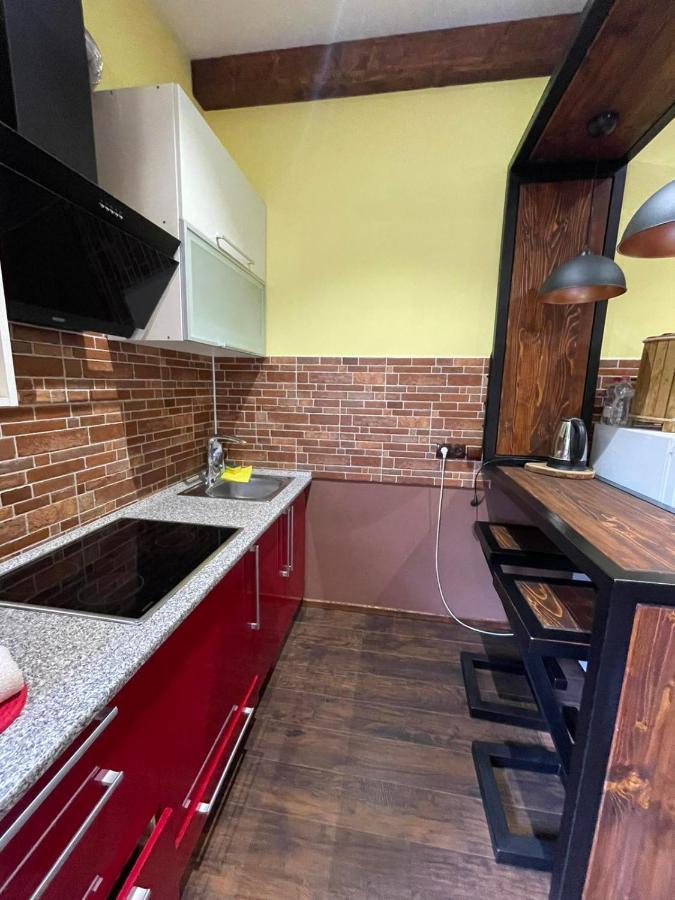 Gostyniy Dvir Petrovski Vorokhta Extérieur photo